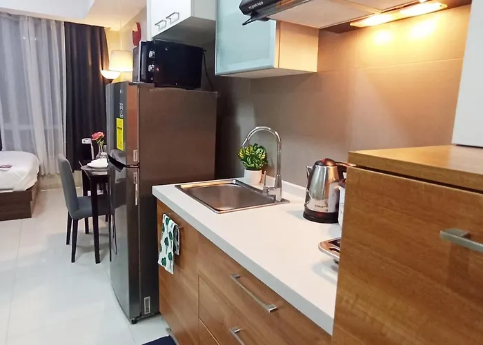 Cozy Near Bgc And Ortigas With Free Gym & Pool