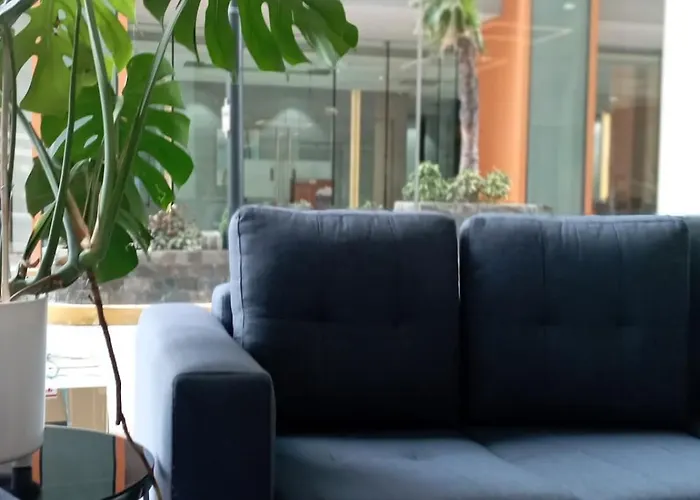 Cozy Near Bgc And Ortigas With Free Gym & Pool *